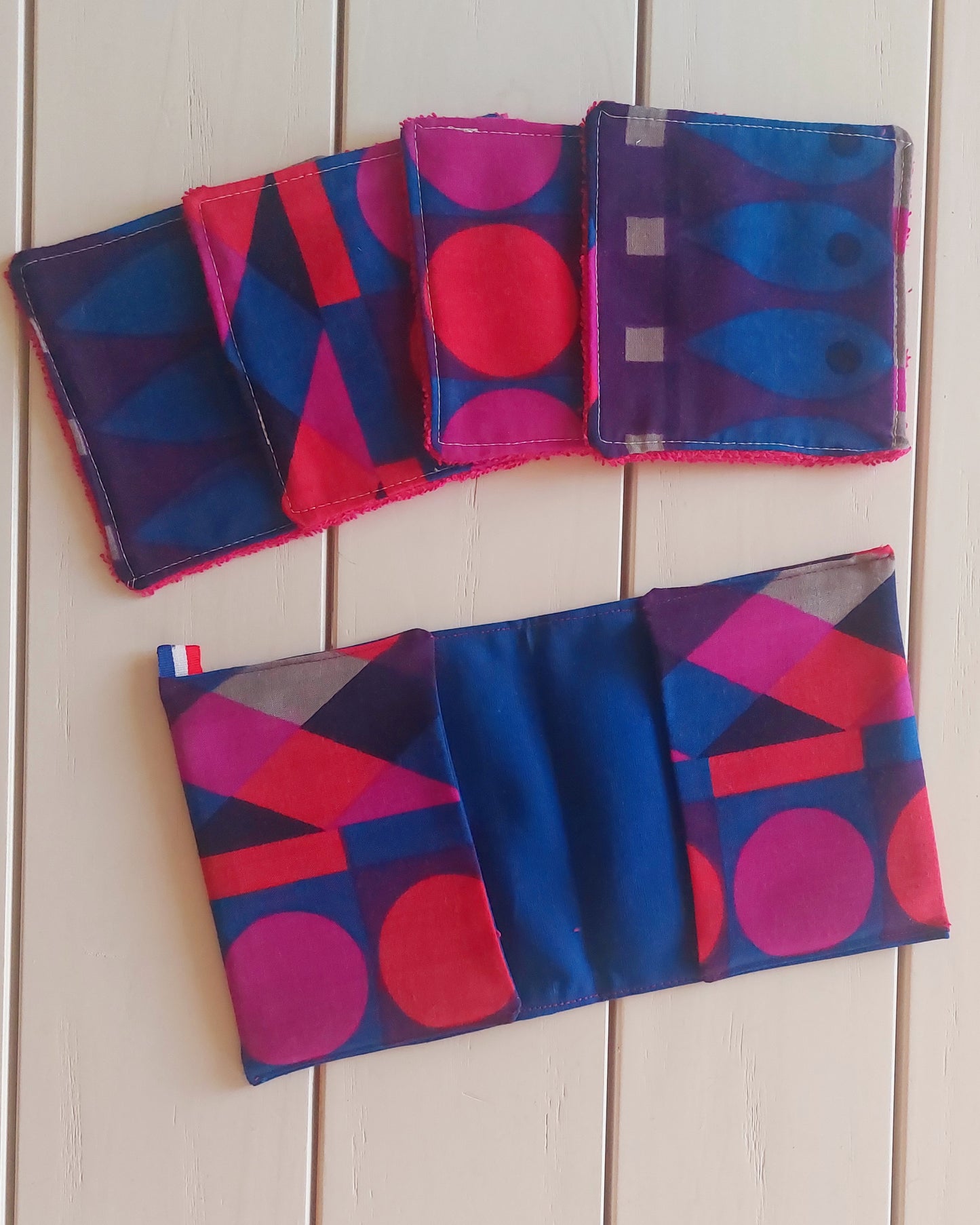 Pochette nomade + 4 lingettes