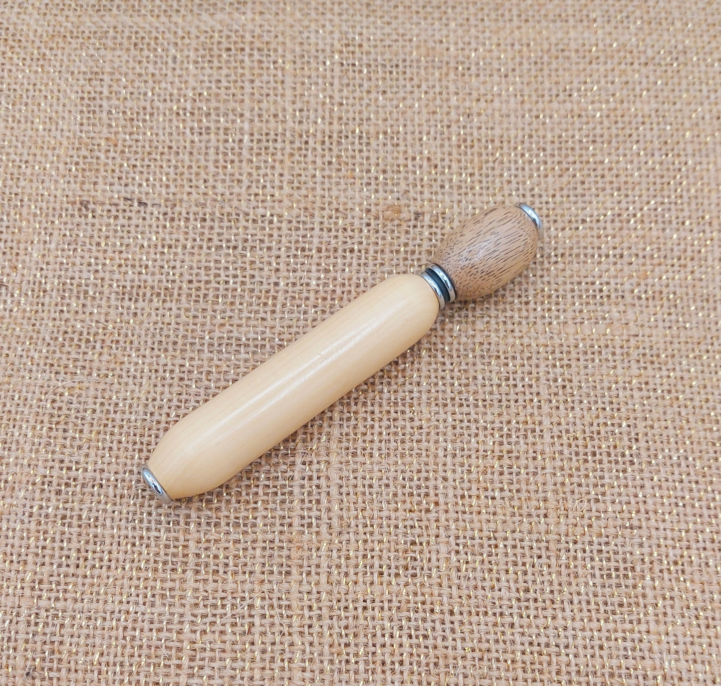 Applicateur de parfum en bois - noyer