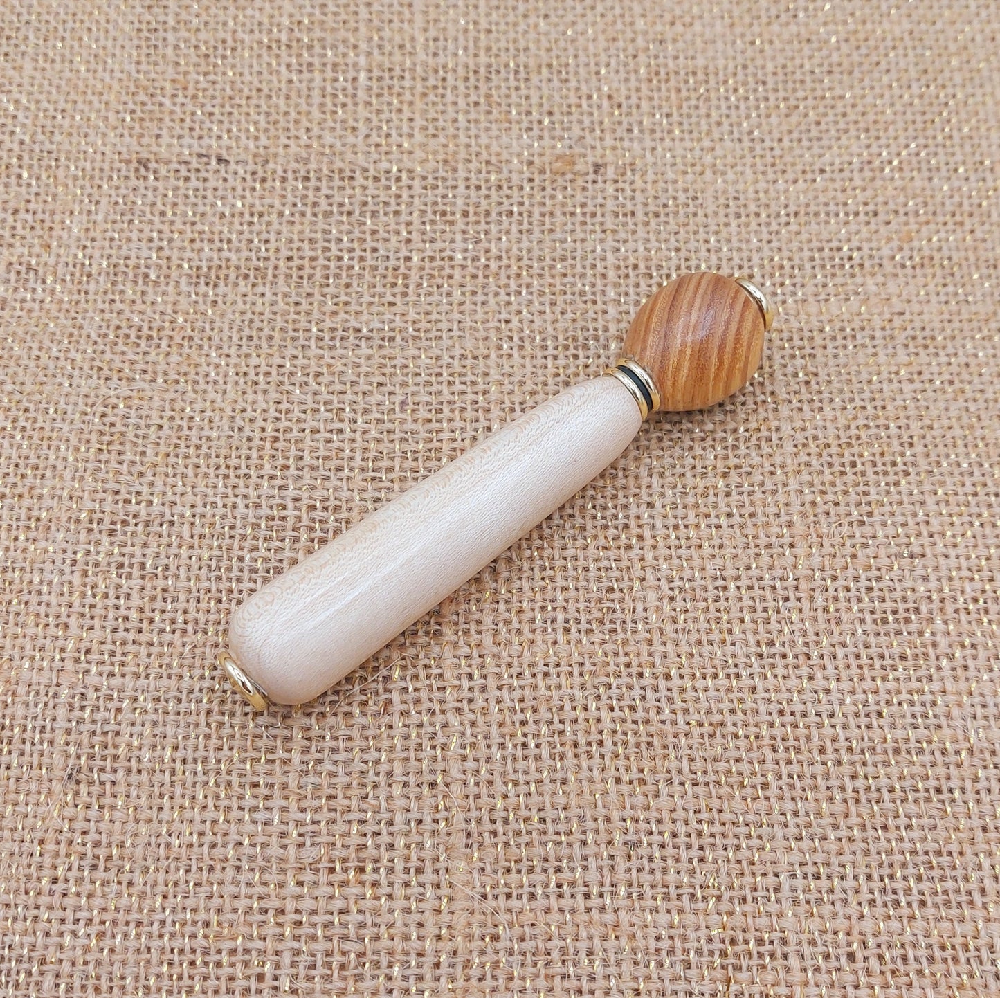 Applicateur de parfum en bois - frene olivier érable