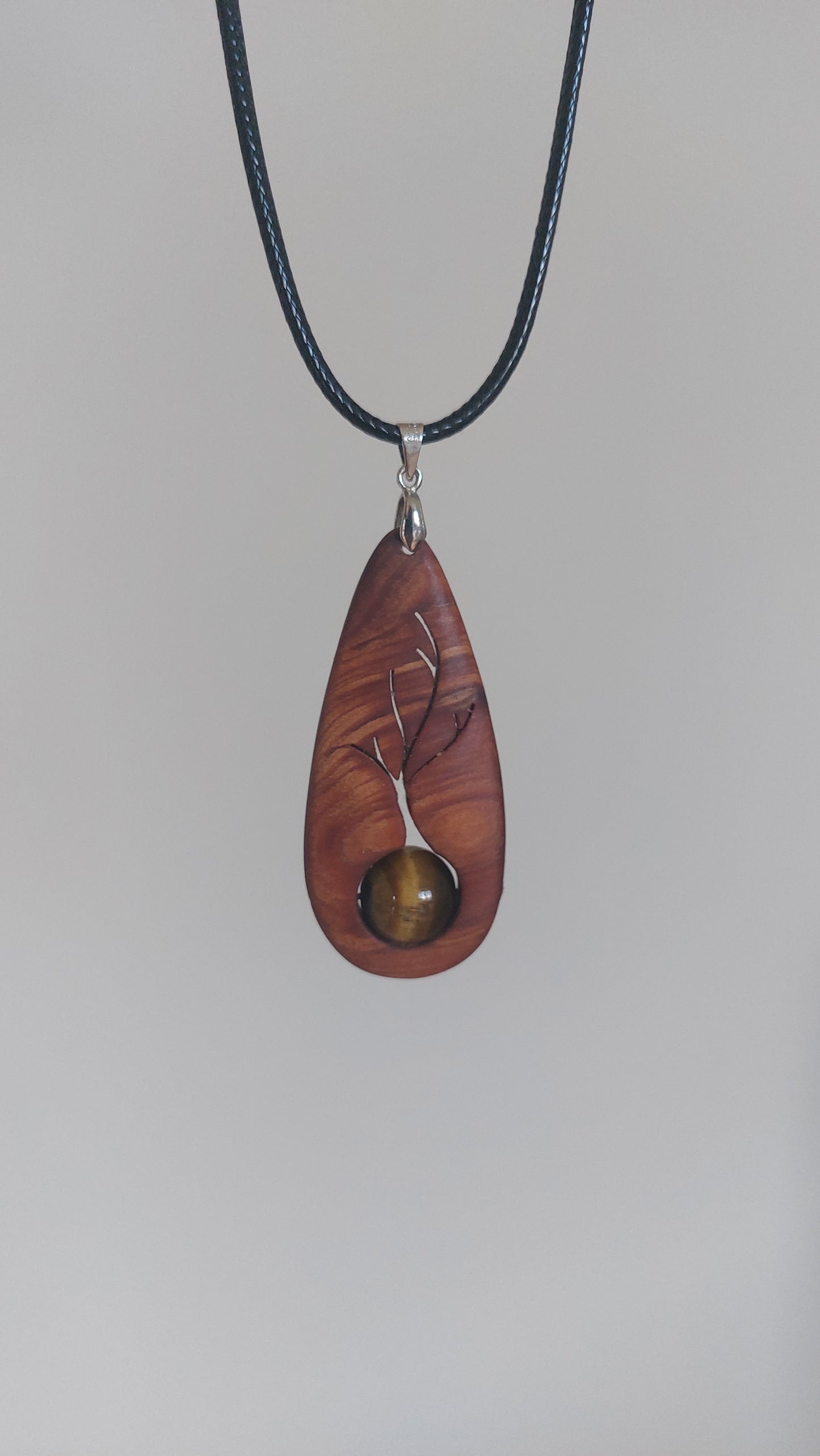 Pendentif "Arbre " en bois