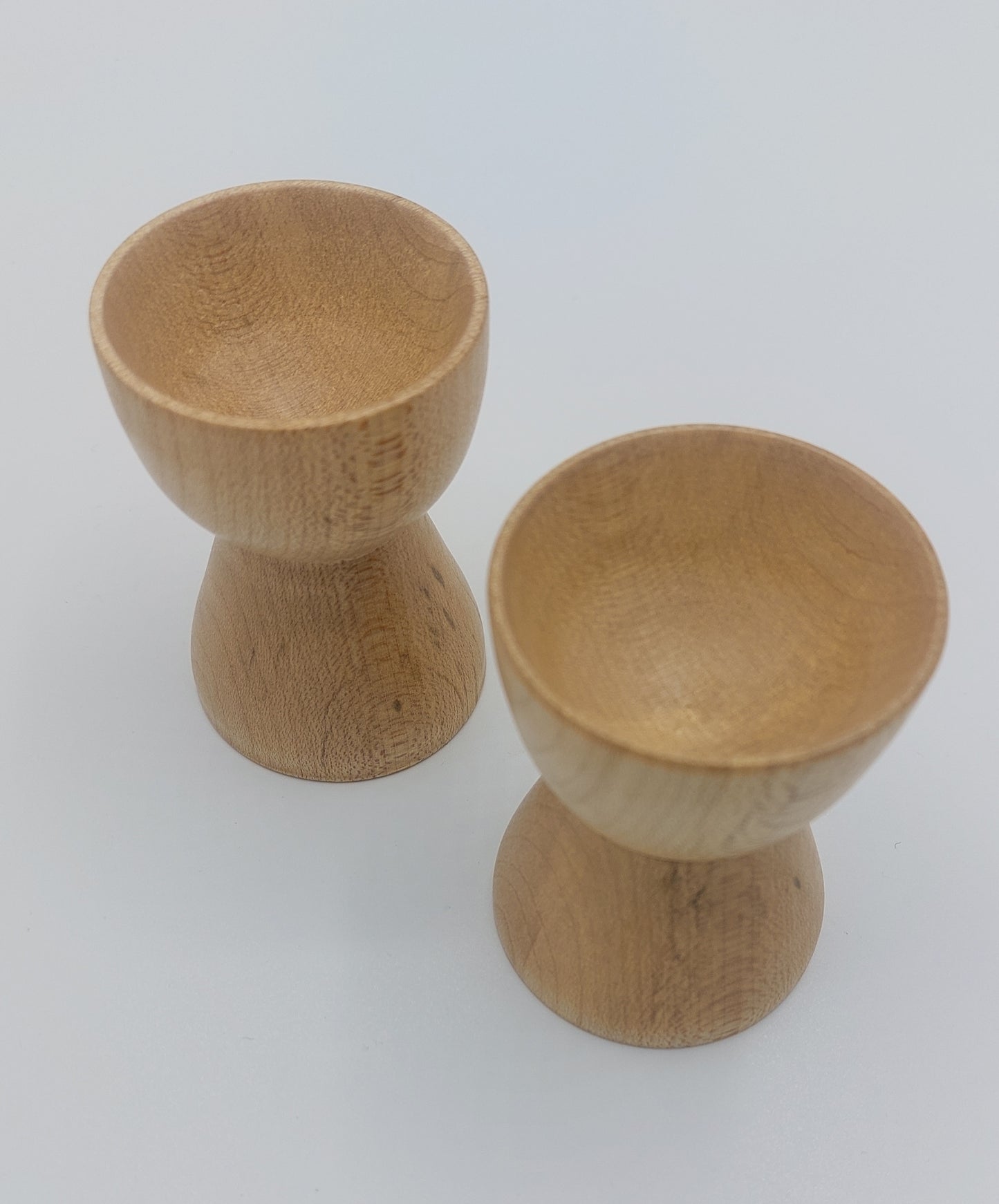 coquetier en bois tourné - artisanat de haute-loire