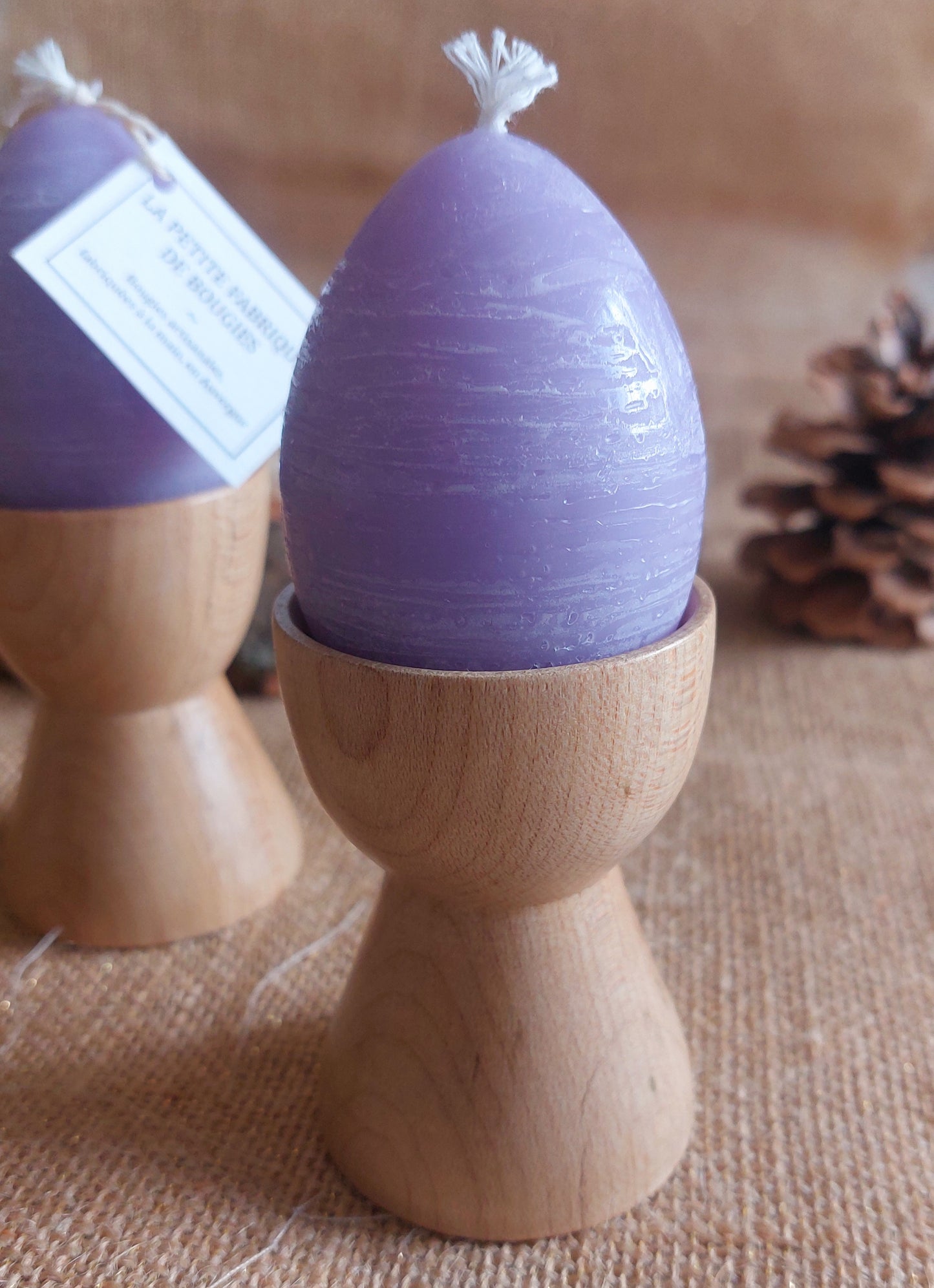 décoration - artisanat tournage sur bois - coquetier et bougie moulé en forme oeuf