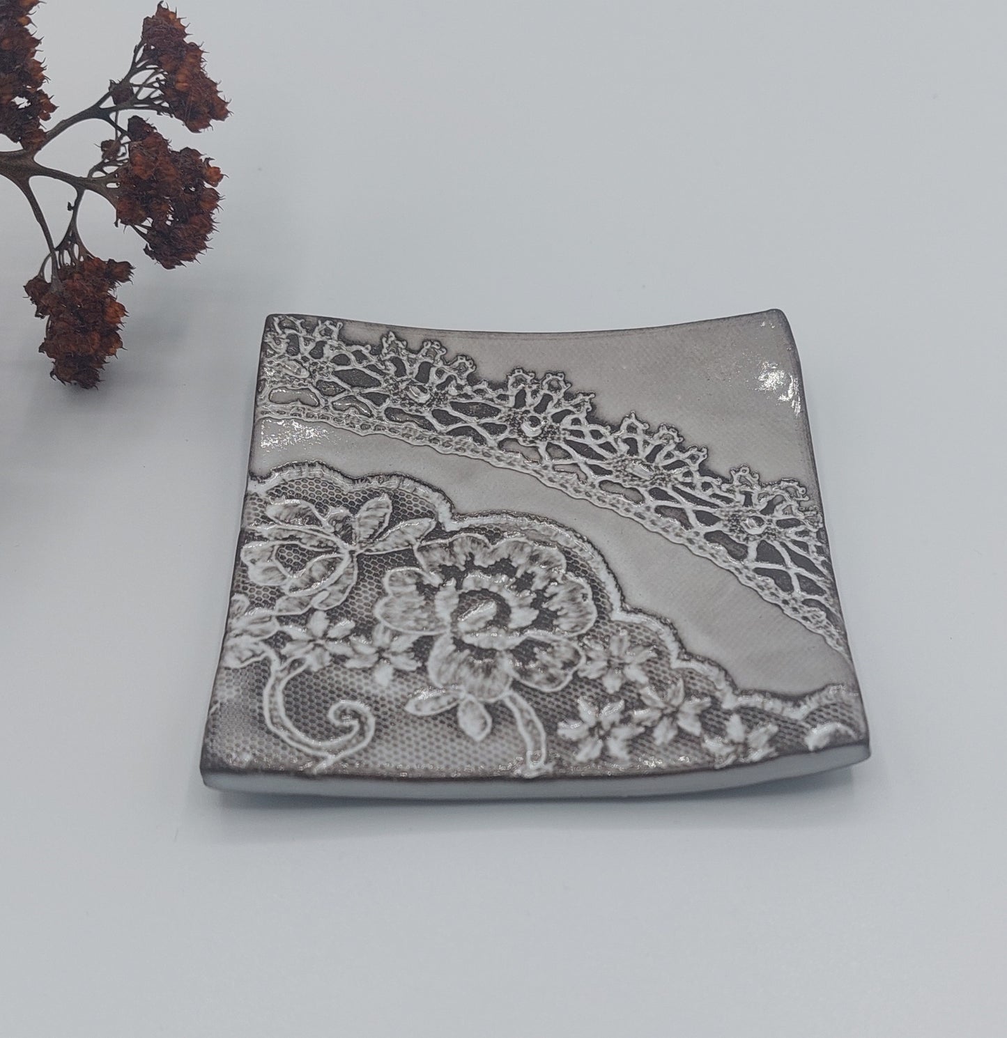 art de la table - coupelle céramique artisanale effet dentelle