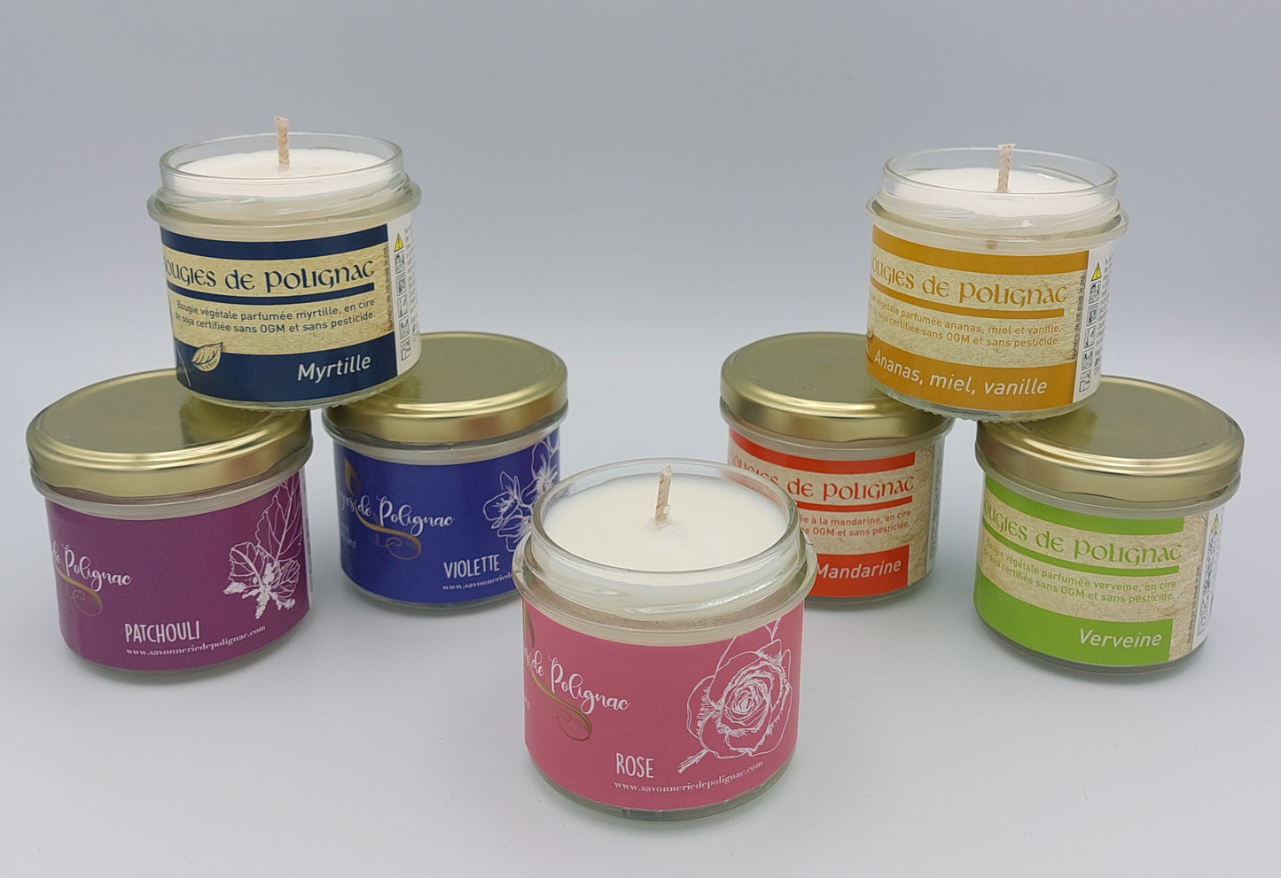 gamme bougies artisanales végétales : Les Bougies de Polignac - cire de soja. parfum de Grasse. Parfum au choix : Rose, Verveine, Ananas, Violette, Myrtille, Patchouli, Mandarine, Ambre, Santal