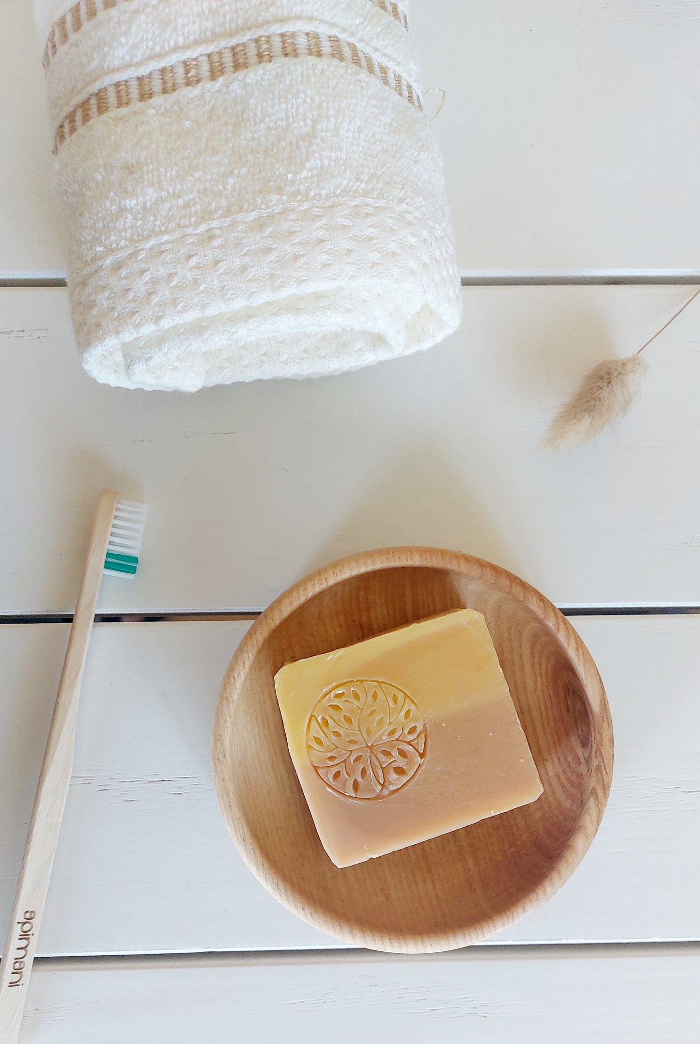 Porte-savon en bois tourné