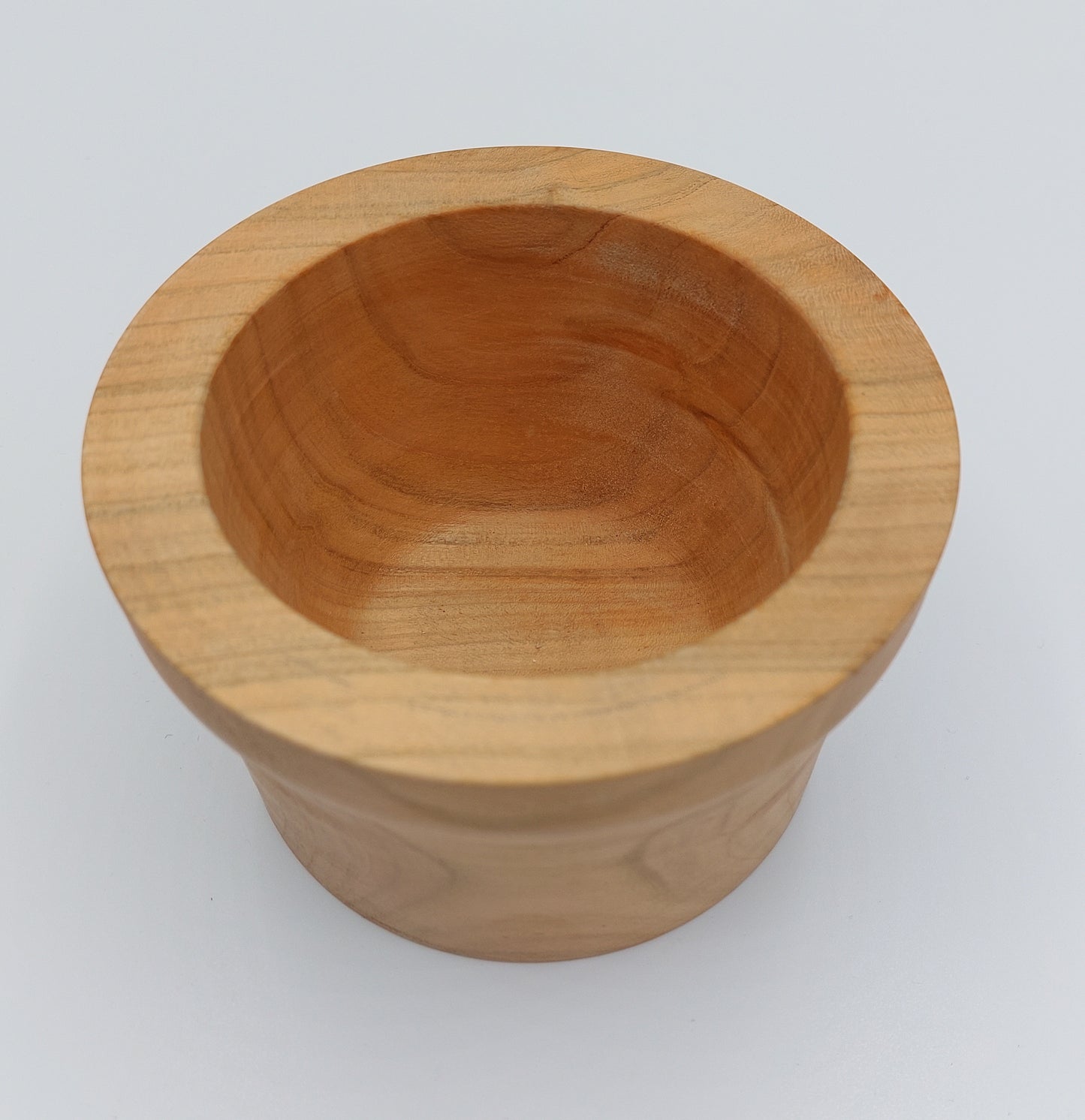 pot en bois de merisier design - fabrication artisanale Haute-Loire