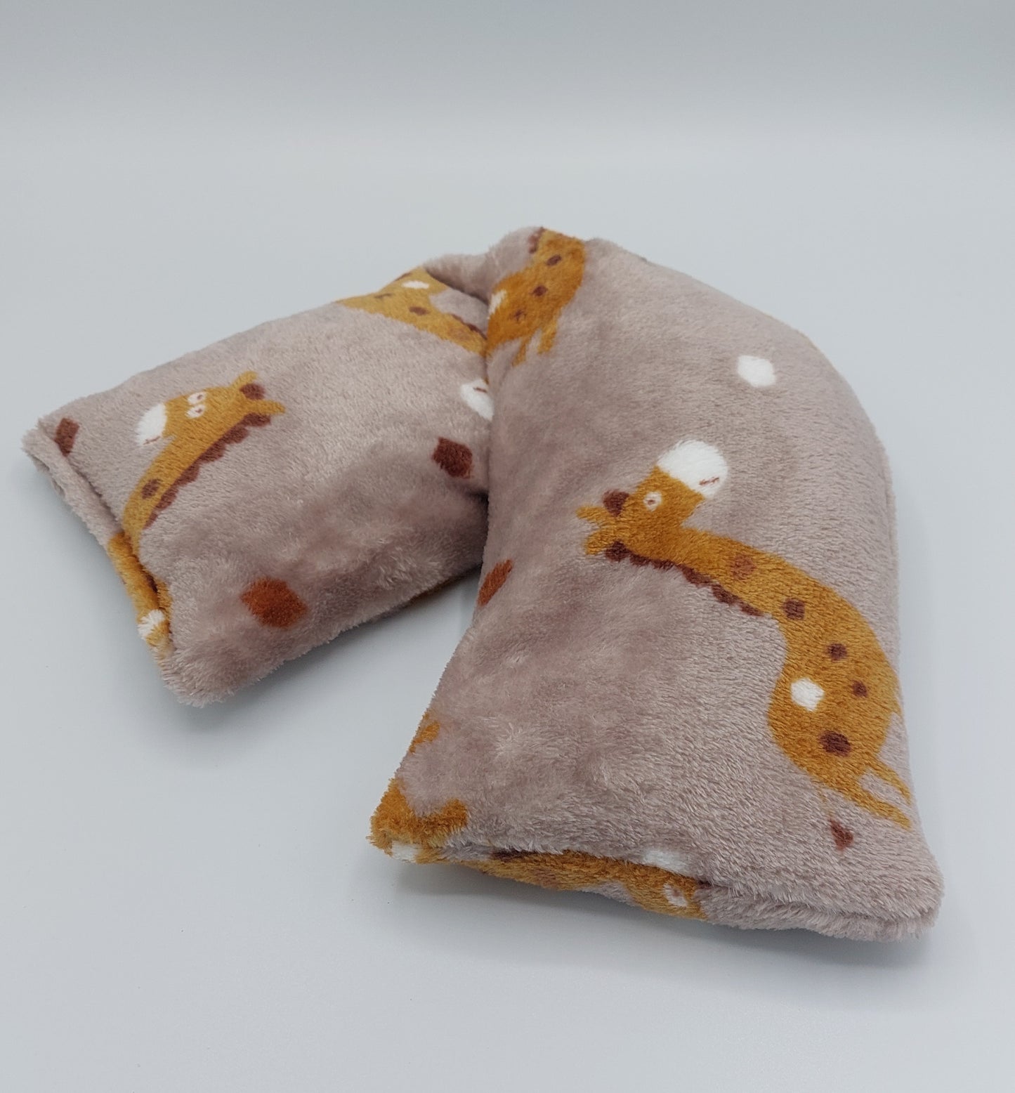Bouillotte sèche aux grains de blé - modèle enfants - style jungle- fabrication locale et solidaire - artisanat éthique de Haute-Loire ( Auvergne)