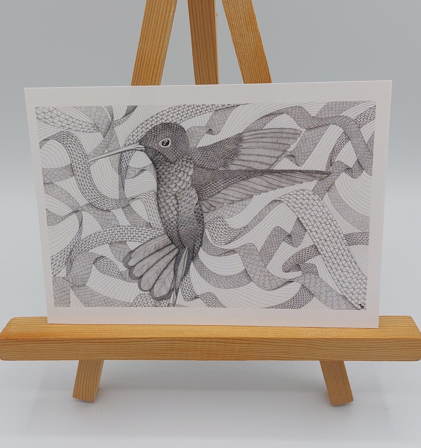 Carte postale Le Colibri - dessin graphique dentelle - Le Dentelier