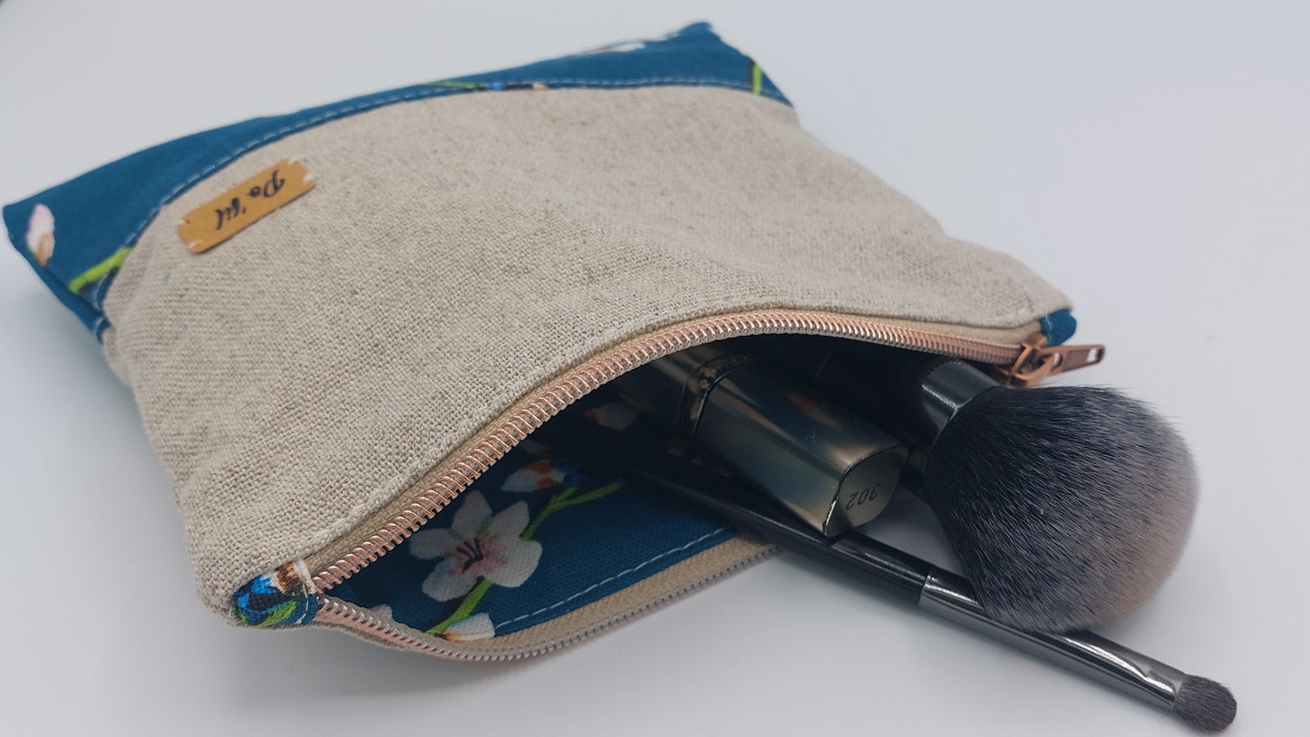 pochette plate assortie au sac - idéale en trousse à maquillage ou pour vos essentiels