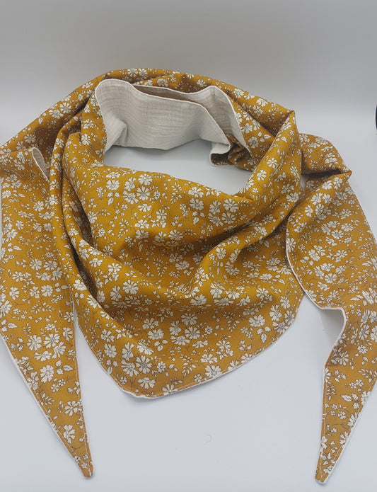 Foulard en Liberty of London® - création unique - couleur jaune moutarde