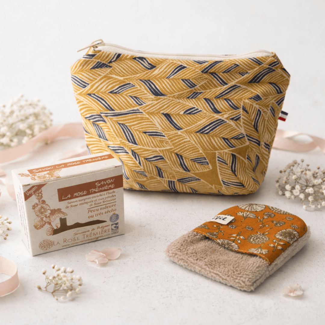 Coffret cadeau éthique et eco-responsable - trousse beauté de voyage - artisanat de Haute-Loire