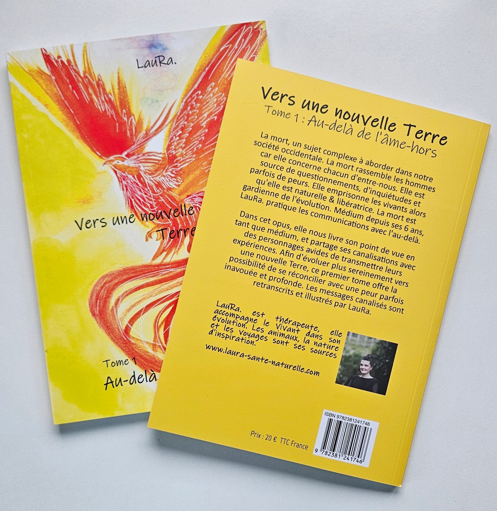 Vers une Nouvelle Terre" TOME 1 "Au-delà de l'âme-hors" par l’auteure-illustratrice LauRa. Livre de développement personnel - La mort, un sujet complexe à aborder dans notre société occidentale. 