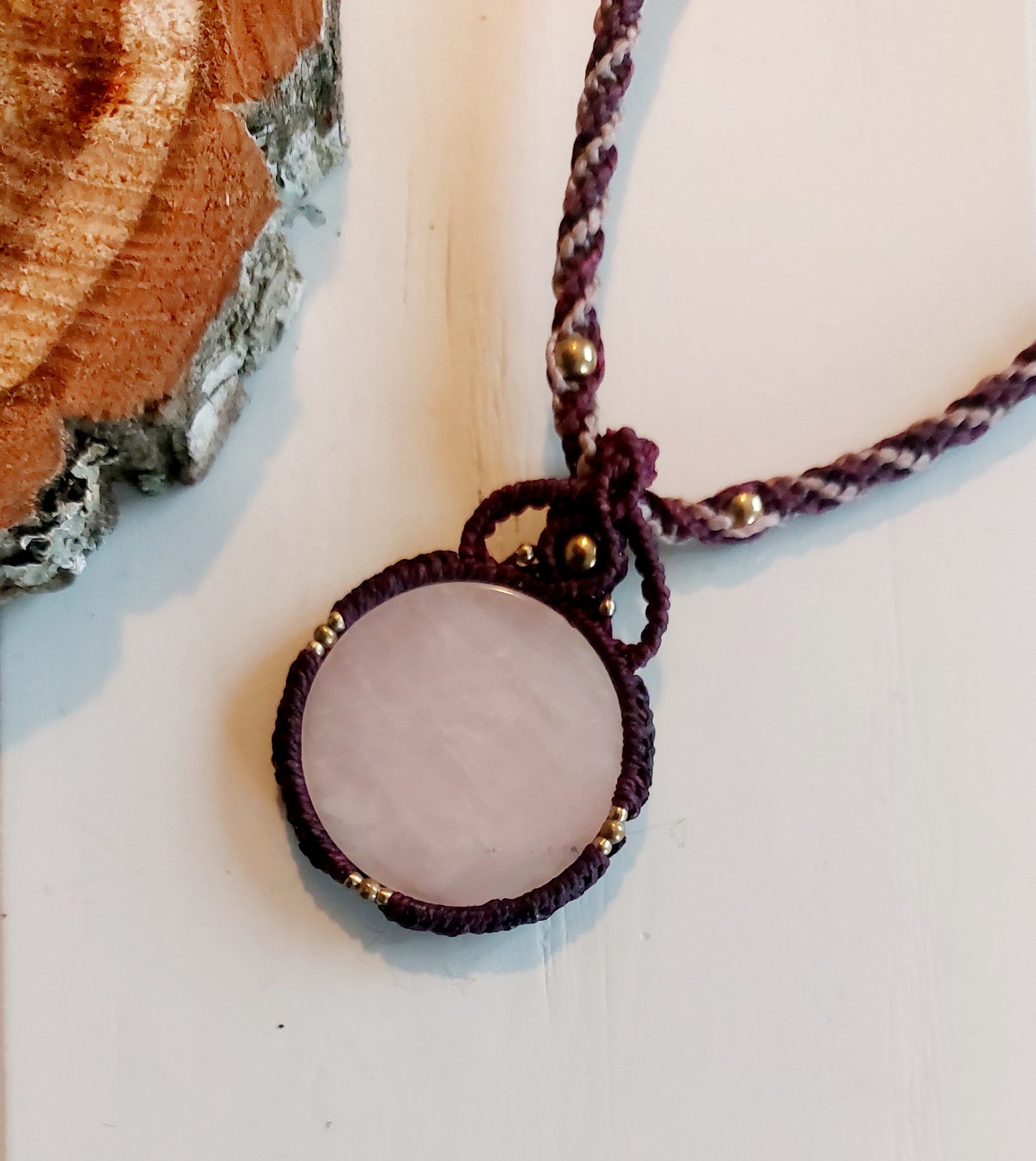 Collier en macramé - Quartz Rose