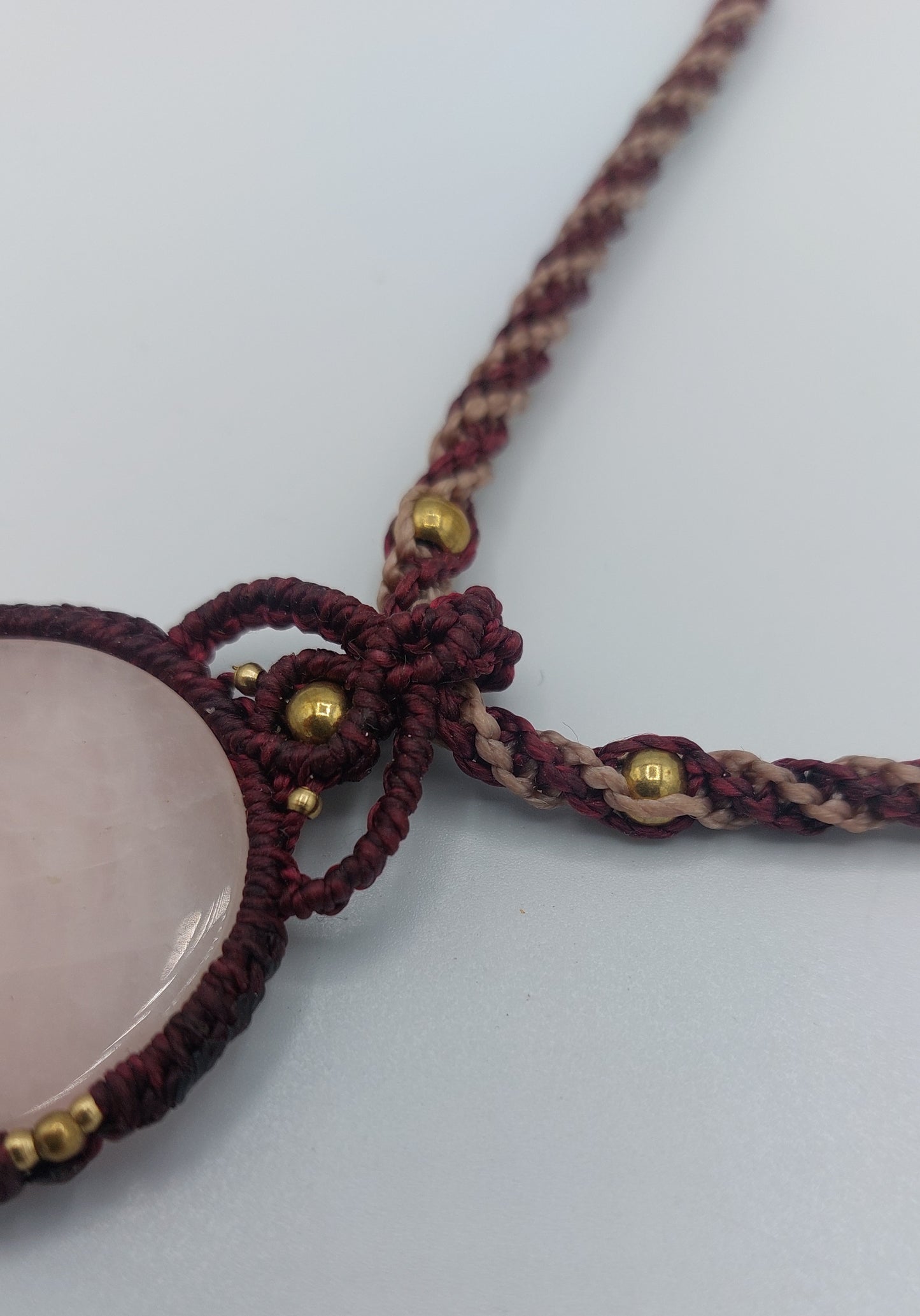 Collier en macramé - Quartz Rose