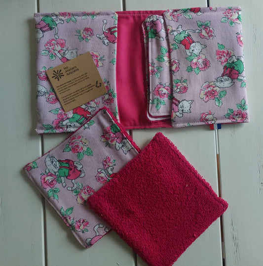 Pochette nomade avec lingettes fille  upcycling