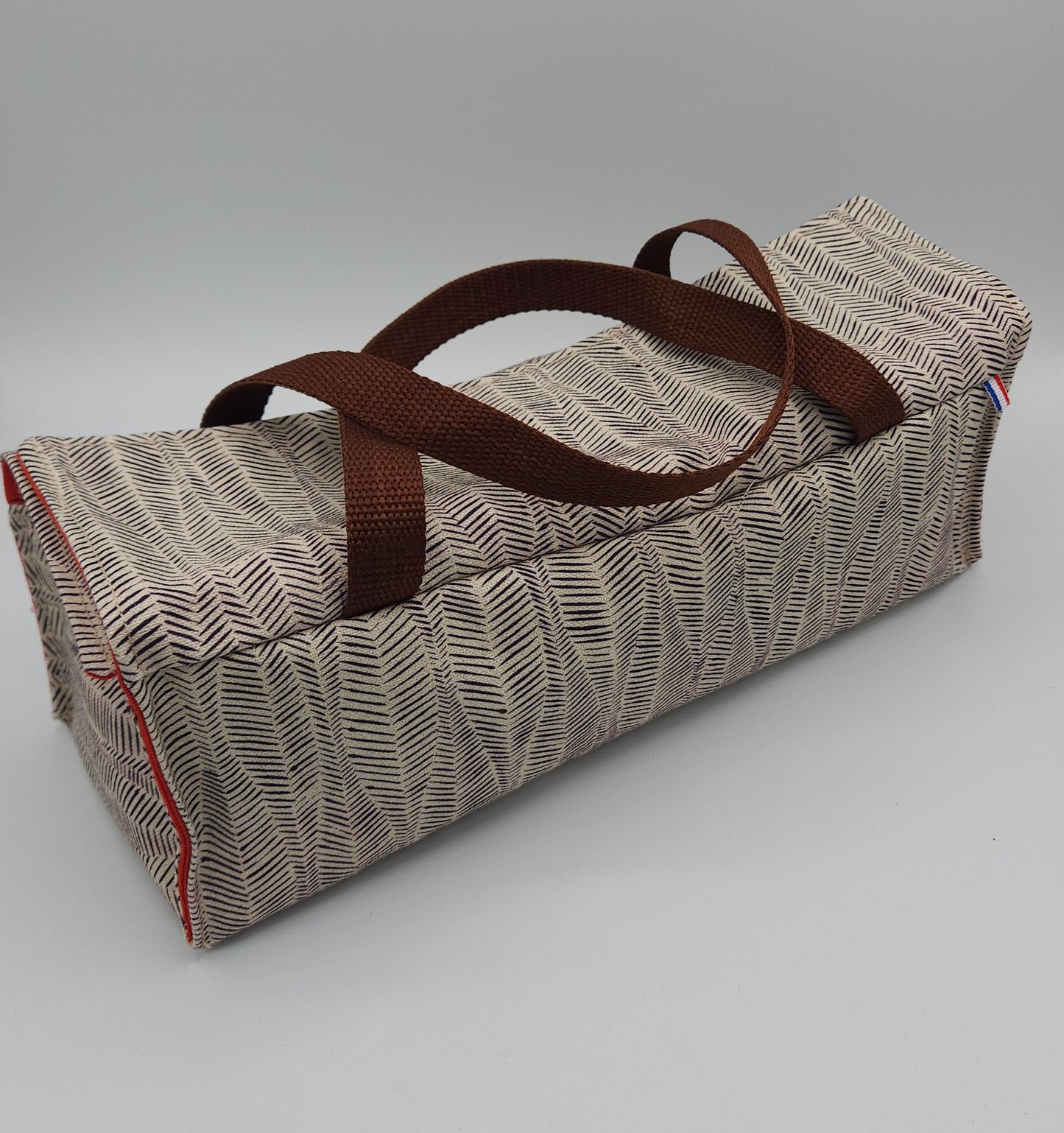Sac à cake en textile upcyclé - pour transport facile et pratique - lavable et réutilisable. création artisanale locale - Haute-Loire - motifs feuilles zébrées- made in France