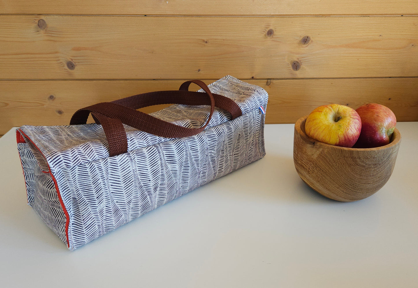 Sac à cake en textile upcyclé - pour transport facile et pratique - lavable et réutilisable. création artisanale locale - Haute-Loire - motifs feuilles zébrées- made in France