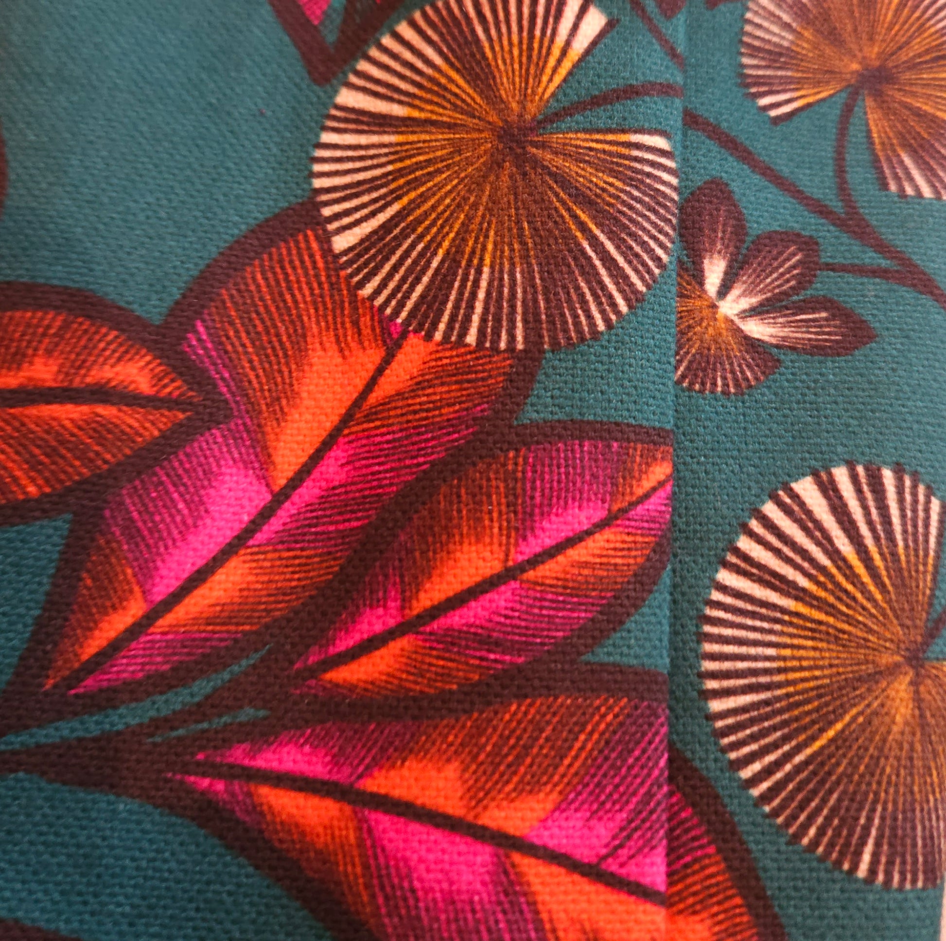 sac à bouteille en tissu upcyclé - haute qualité. accessoire cadeaux éco-responsable - artisanat Auvergne