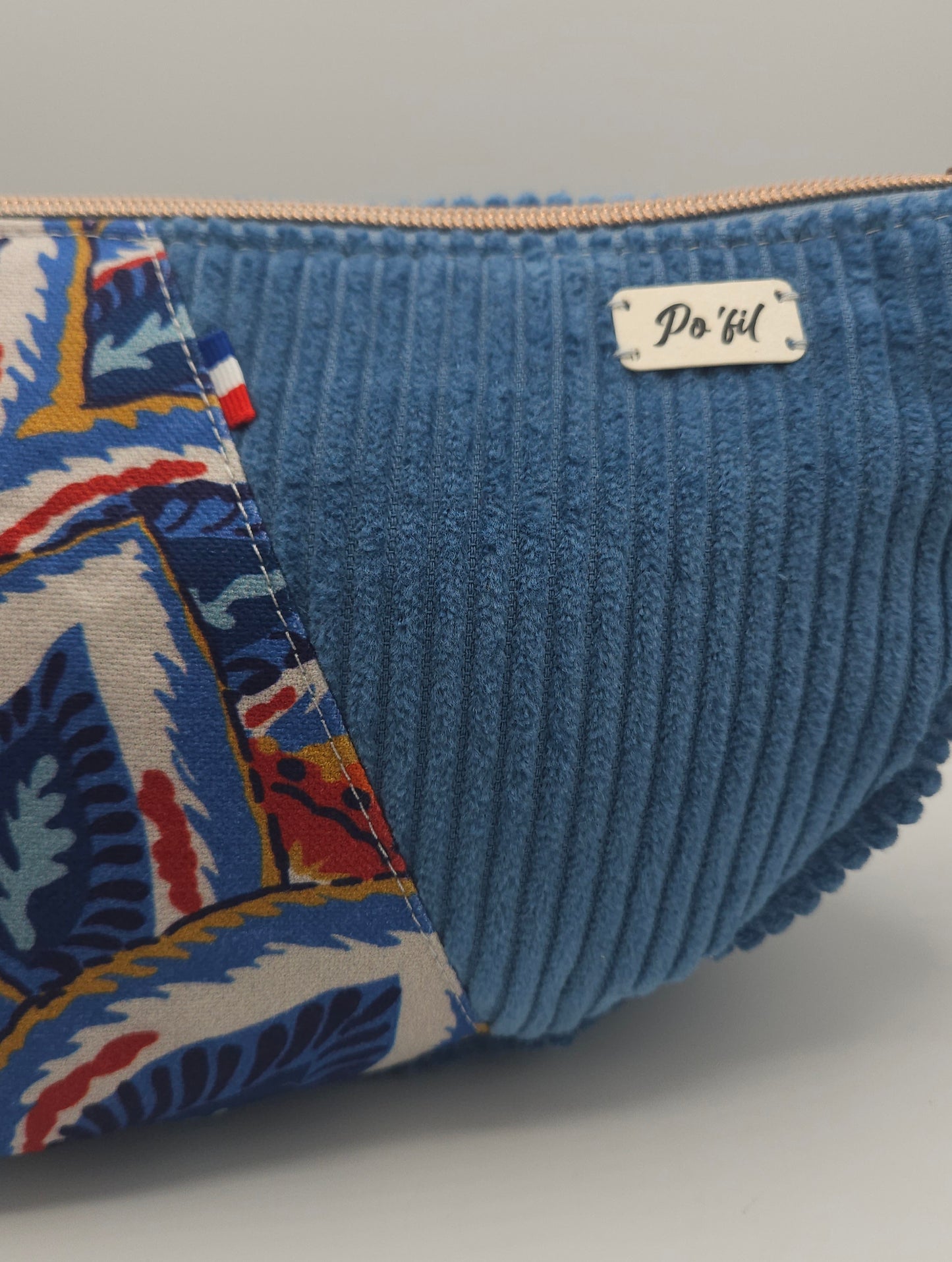 Sac bandoulière demi-lune en Velours - Po-Fil - artisanat éthique te local - Haute-Loire