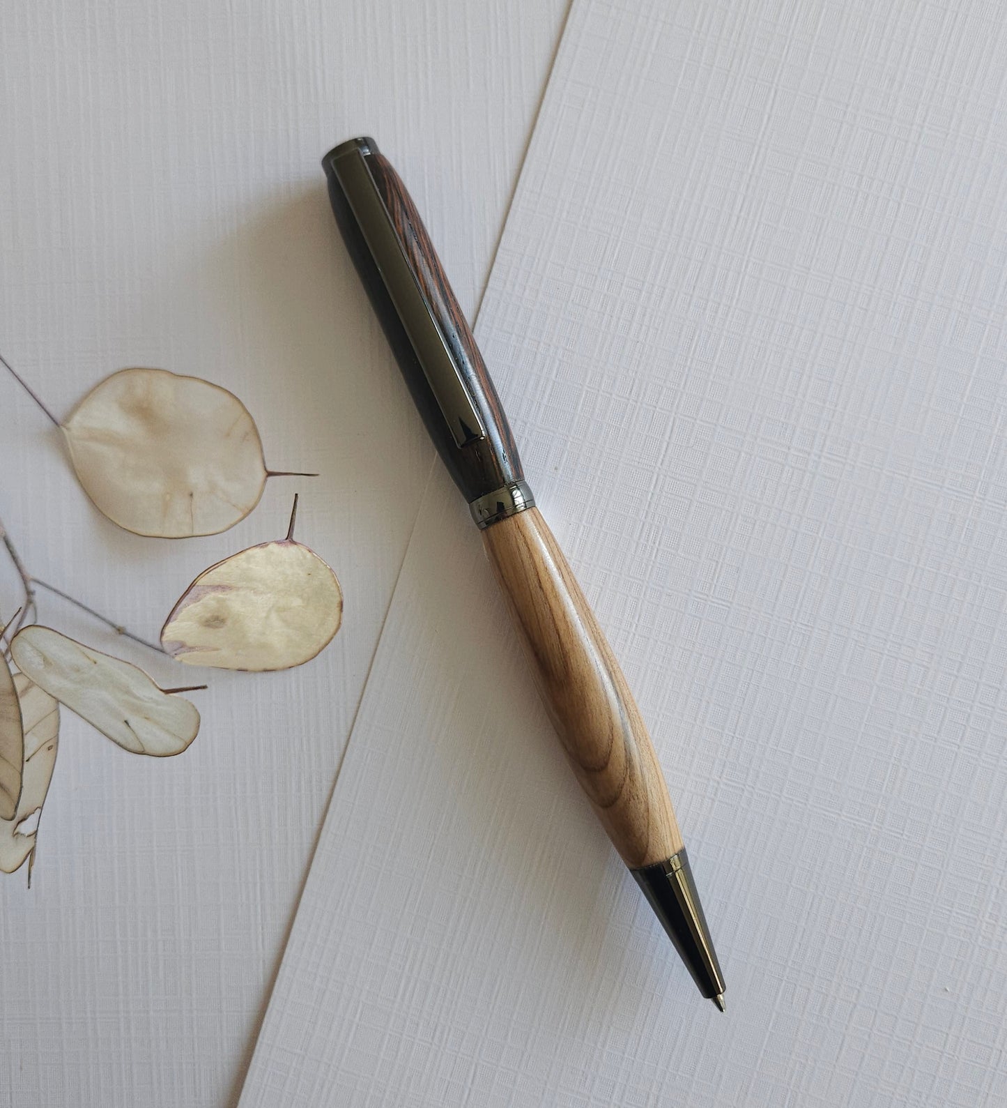 Stylo à bille en bois tourné avec étui - PECATA