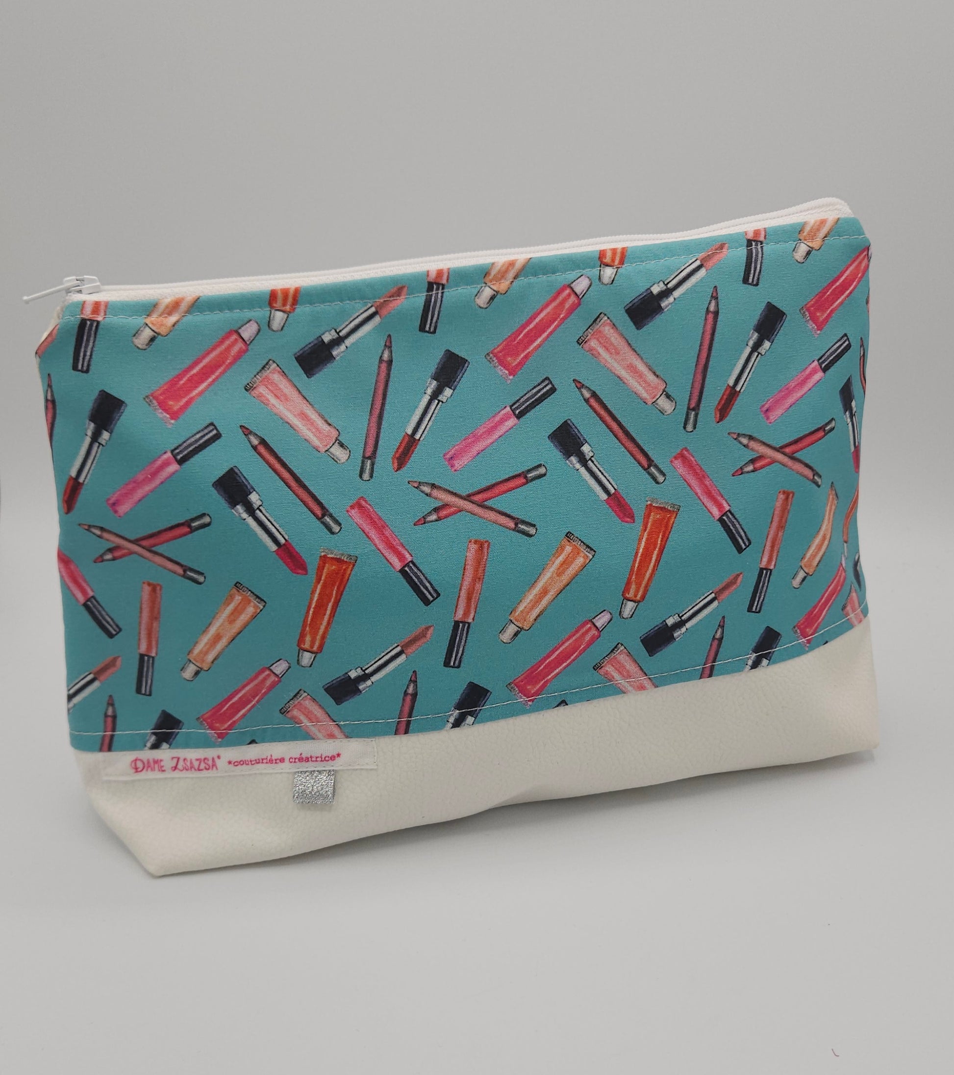 Trousse de toilette motif maquillage