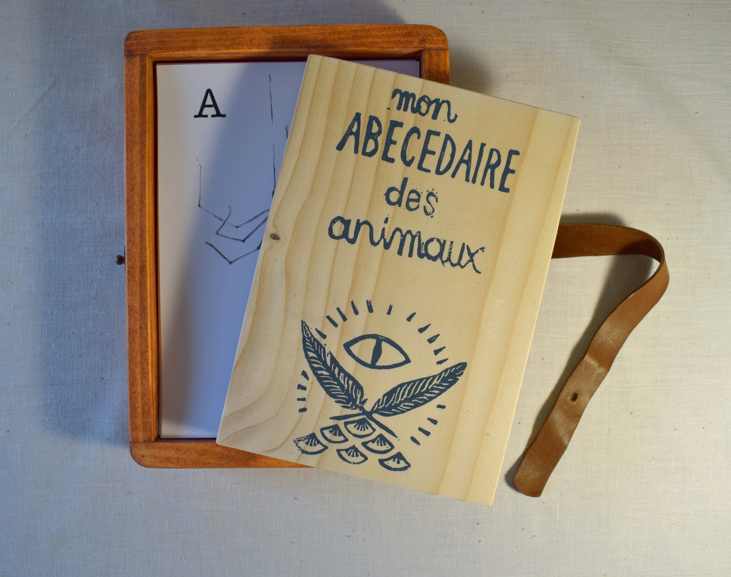 Abécédaire des animaux - coffret en bois et linogravure